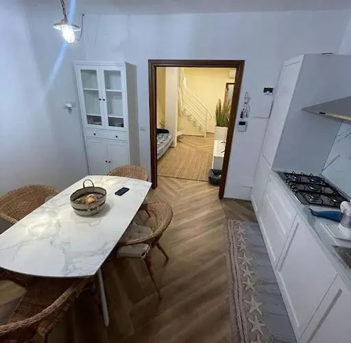 Casa Viareggina 115m2 Zonacentro